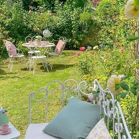 Le Jardin Des Delices Charming House In Troyes Appartement Buitenkant foto