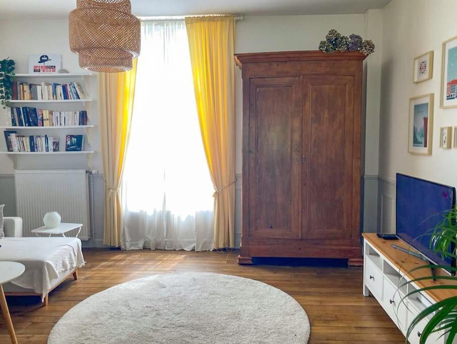 Le Jardin Des Delices Charming House In Apartment
