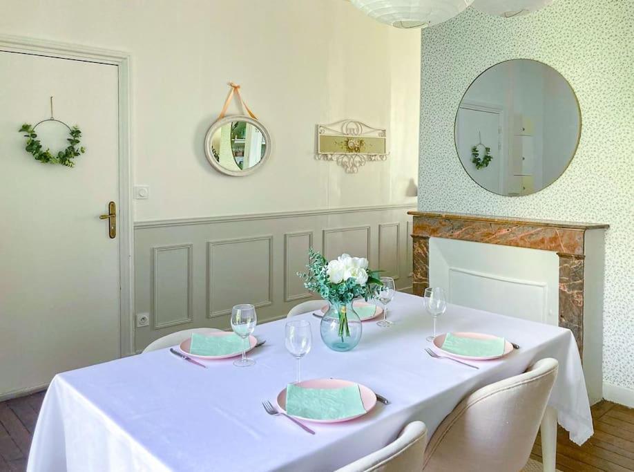 Le Jardin Des Delices Charming House In Apartment