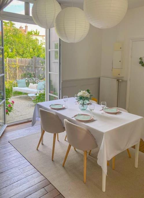 Le Jardin Des Delices Charming House In Troyes